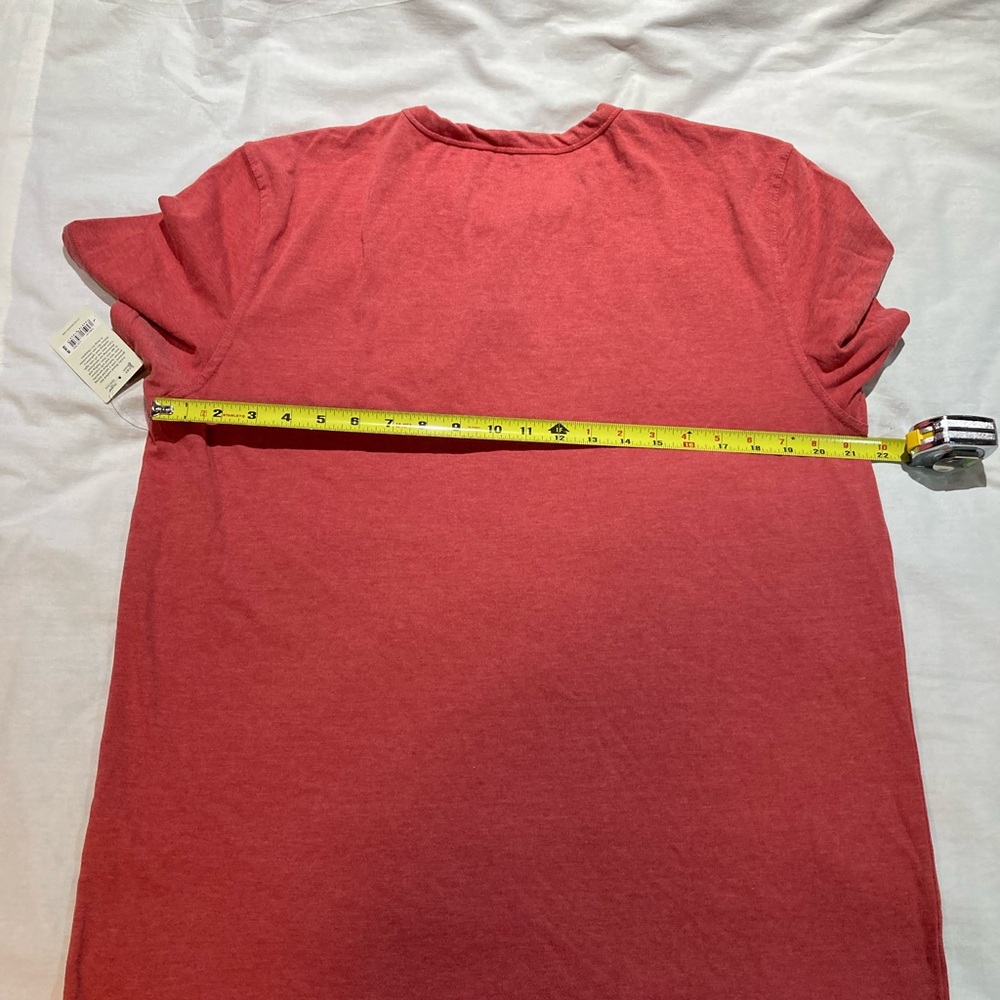 Lot of 2 Men’s Lucky Brand Camo Jeep/ Venice Burnout T-shirts. Size large, NWT! - Picture 9 of 11